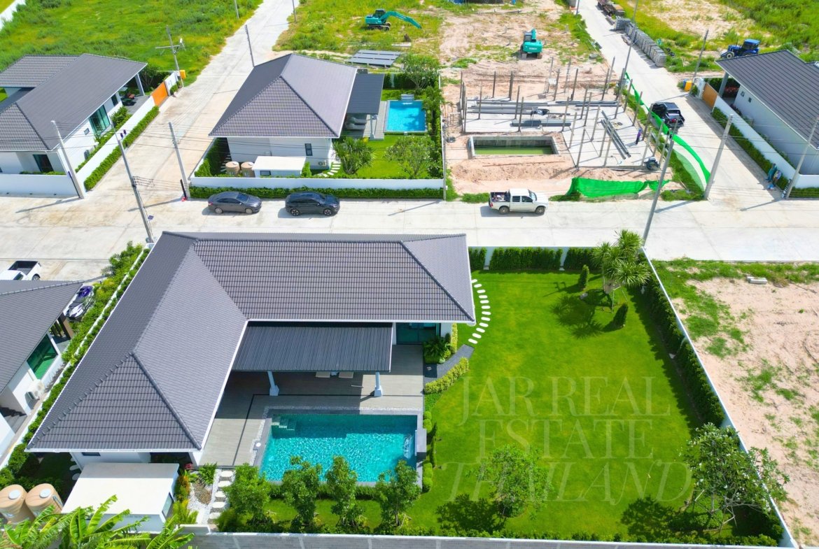 Luxury villa for sale at Hua-Hin soi 112 Type A: Your Luxury Awaits