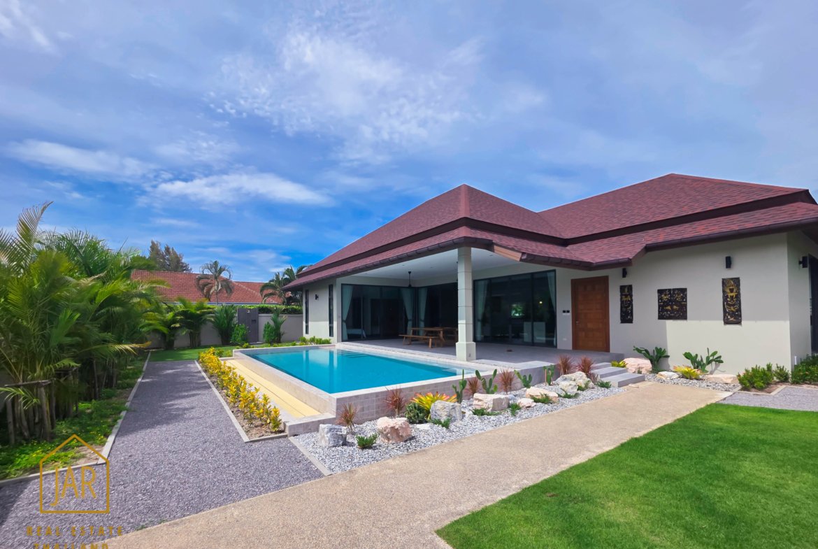 Luxury Villa for Sale Near Black Mountain Golf Course Fully Furnished