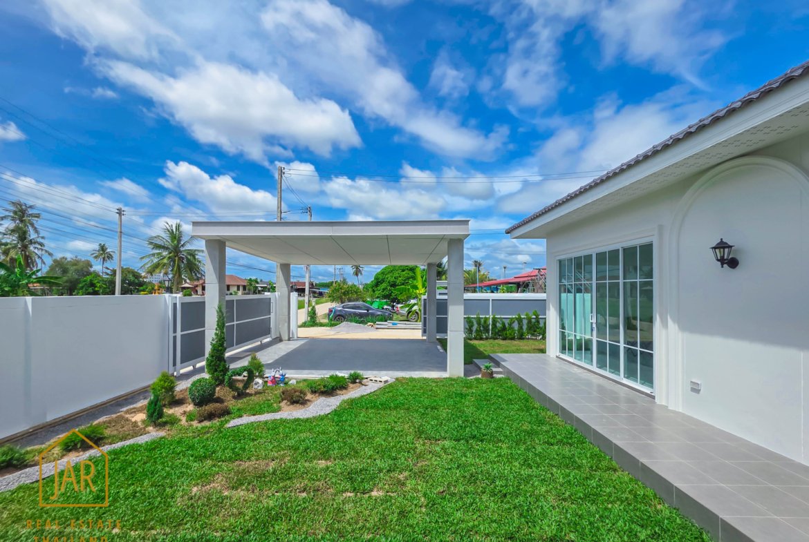 Private Luxury Living in Hua Hin soi 70