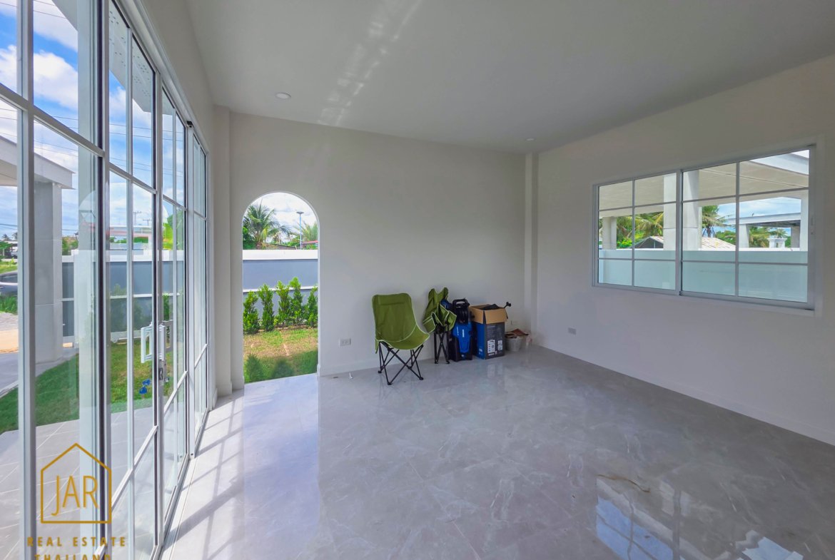 Private Luxury Living in Hua Hin soi 70