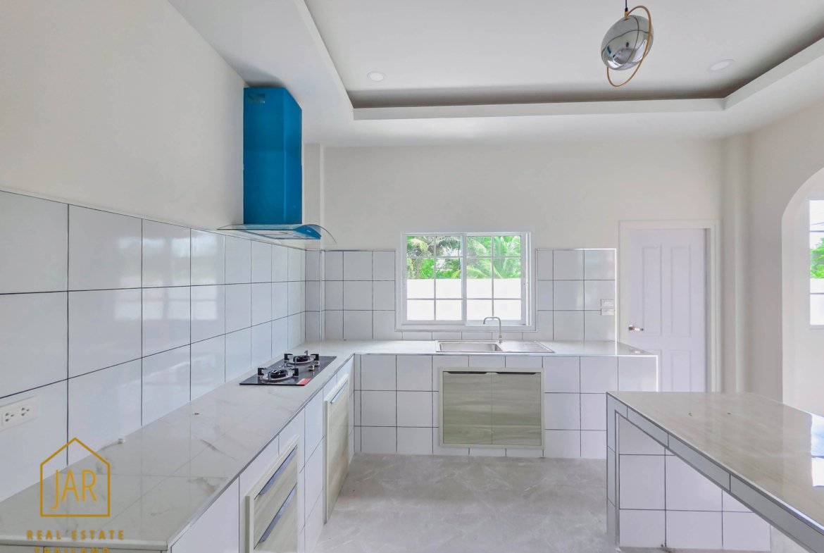Private Luxury Living in Hua Hin soi 70