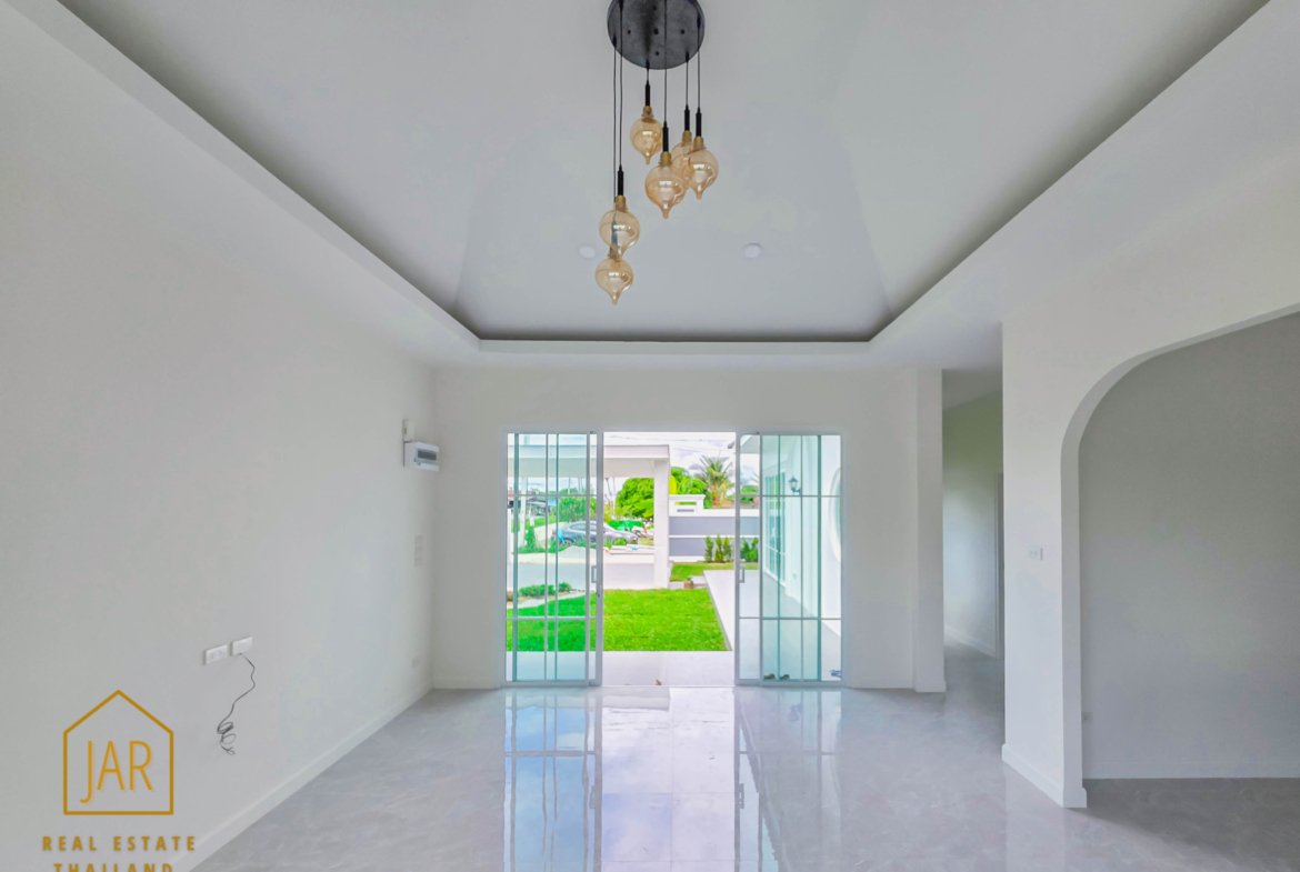 Private Luxury Living in Hua Hin soi 70