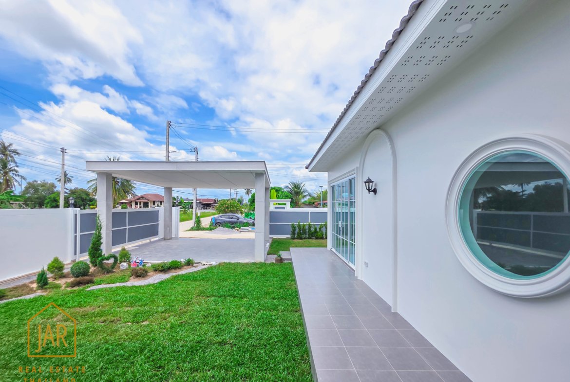 Private Luxury Living in Hua Hin soi 70