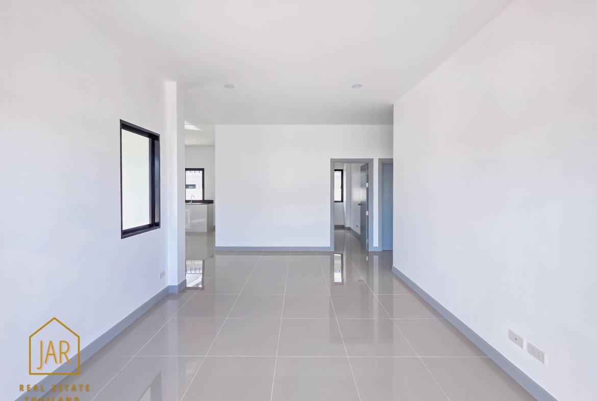 Modern House for sale on prime location at Hua Hin soi 70