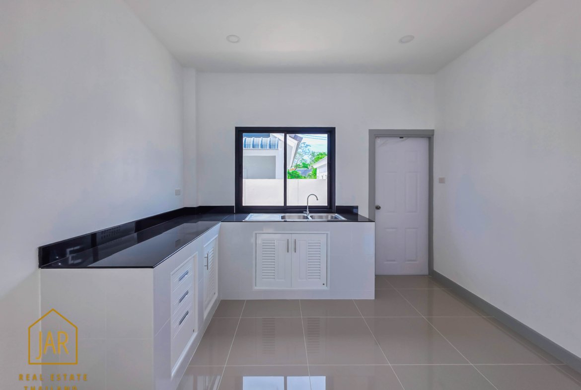 Modern House for sale on prime location at Hua Hin soi 70