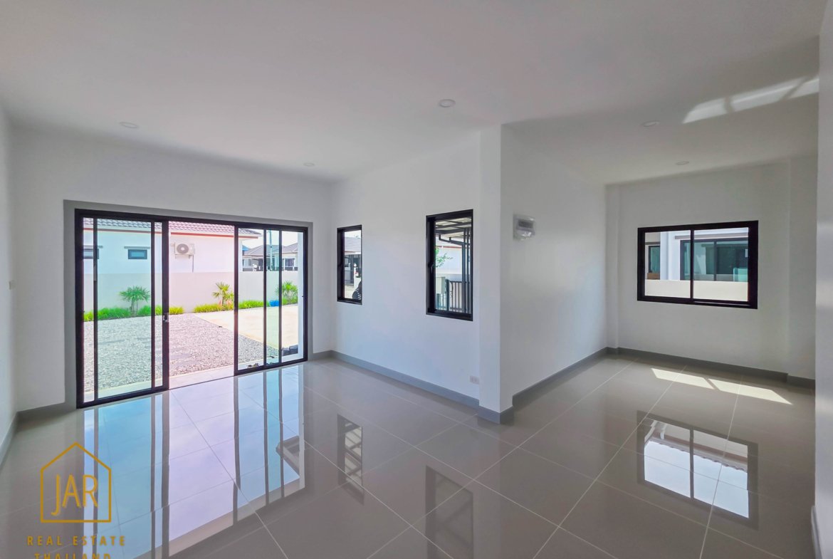 Modern House for sale on prime location at Hua Hin soi 70