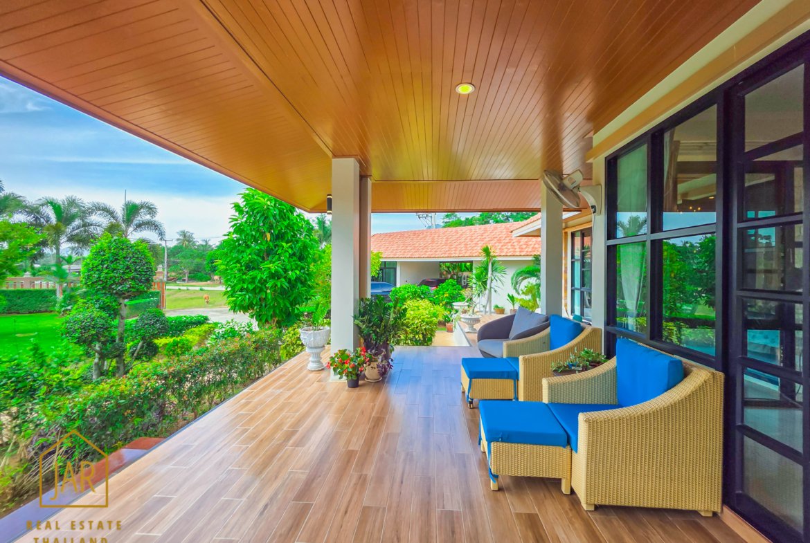 Private Pool Villa for Sale Surrounded by Sam Roi Yod mountains
