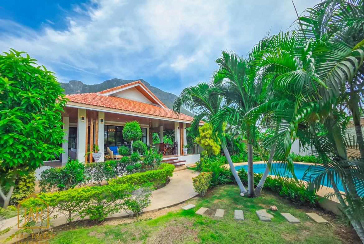 Private Pool Villa for Sale Surrounded by Sam Roi Yod mountains