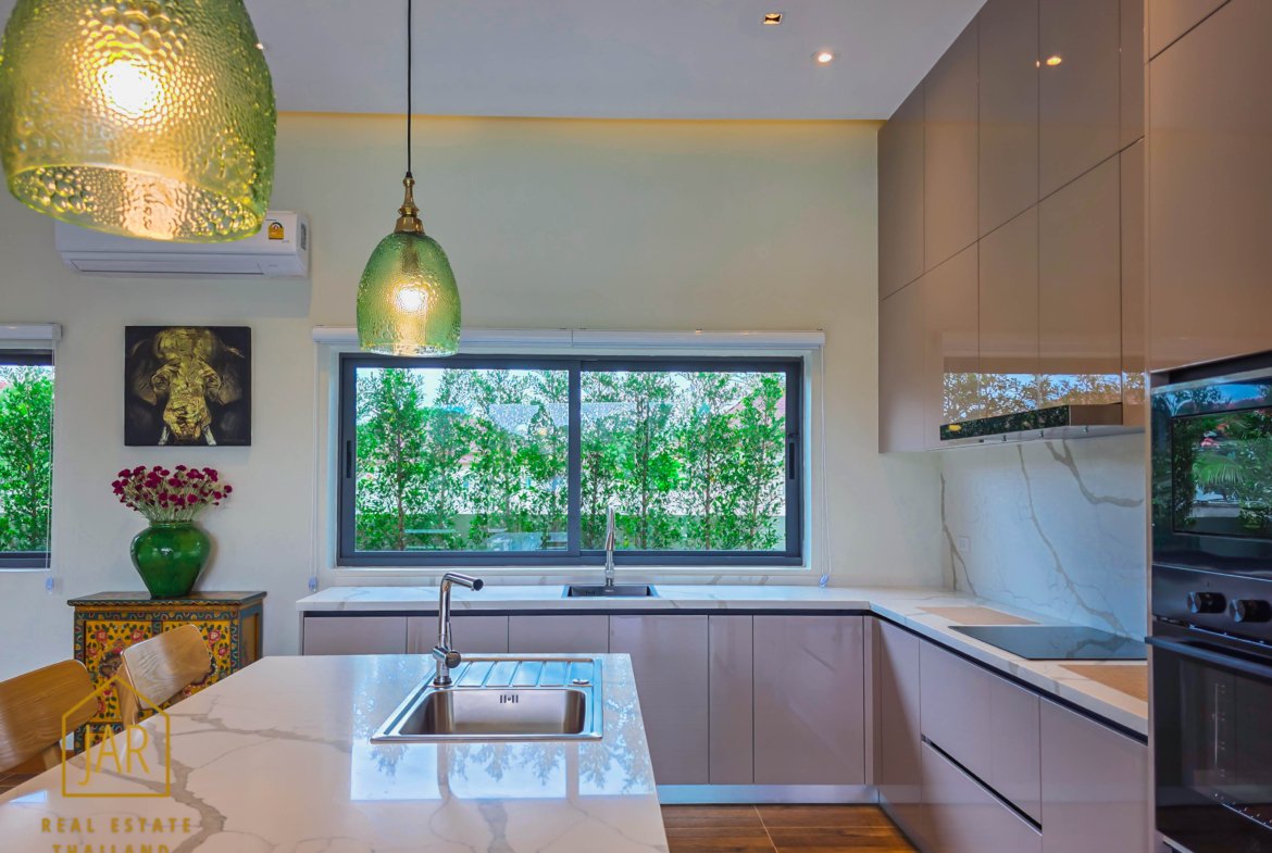 Luxury Villa for Sale Near Black Mountain Golf Course Fully Furnished