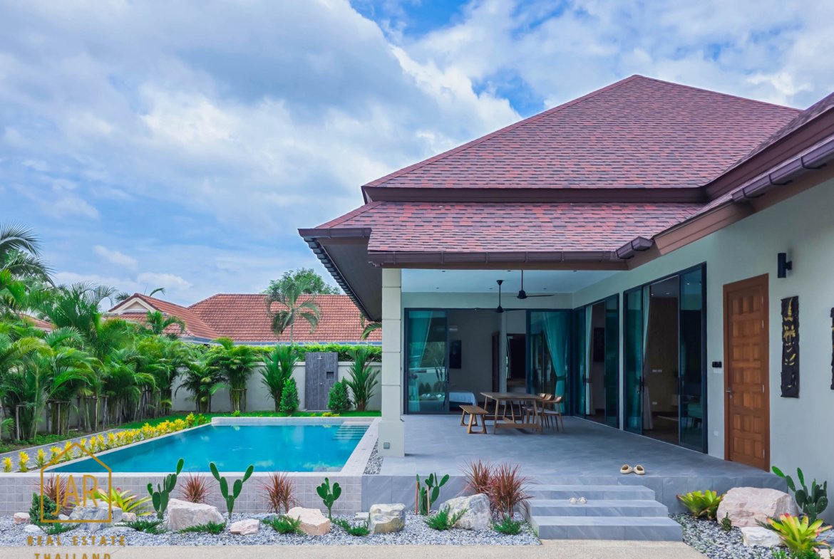 Luxury Villa for Sale Near Black Mountain Golf Course Fully Furnished