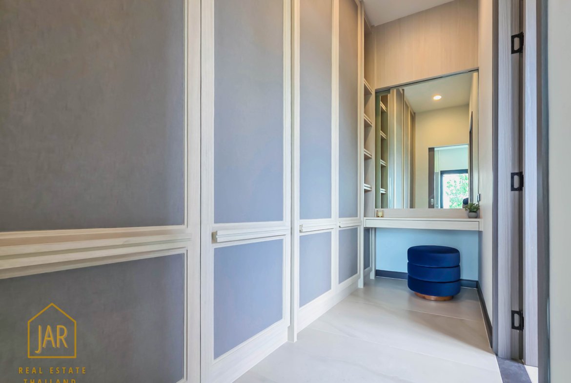 Luxury villa for sale at Hua-Hin soi 112 Type A: Your Luxury Awaits