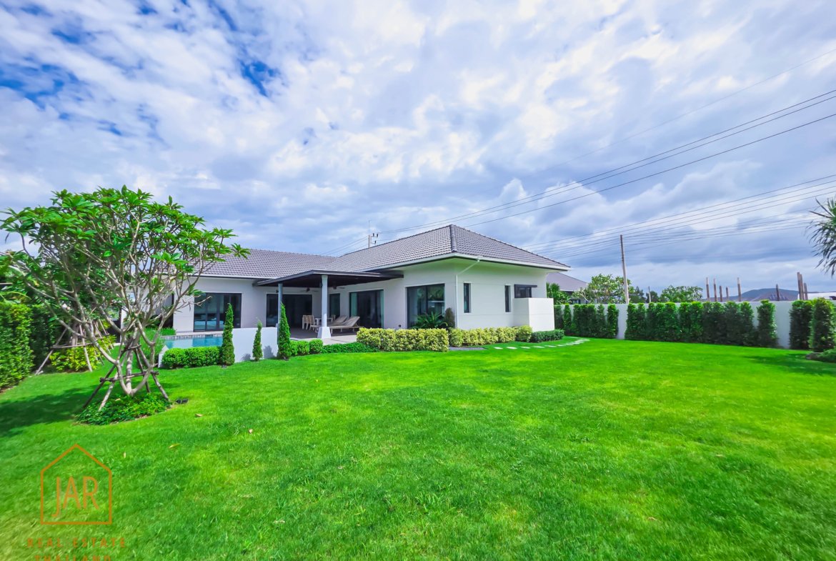 Luxury villa for sale at Hua-Hin soi 112 Type A: Your Luxury Awaits