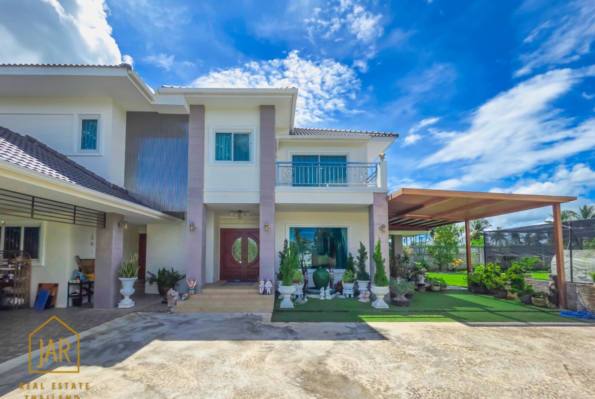 a Perfect Home blend of comfort and nature in Hua-Hin
