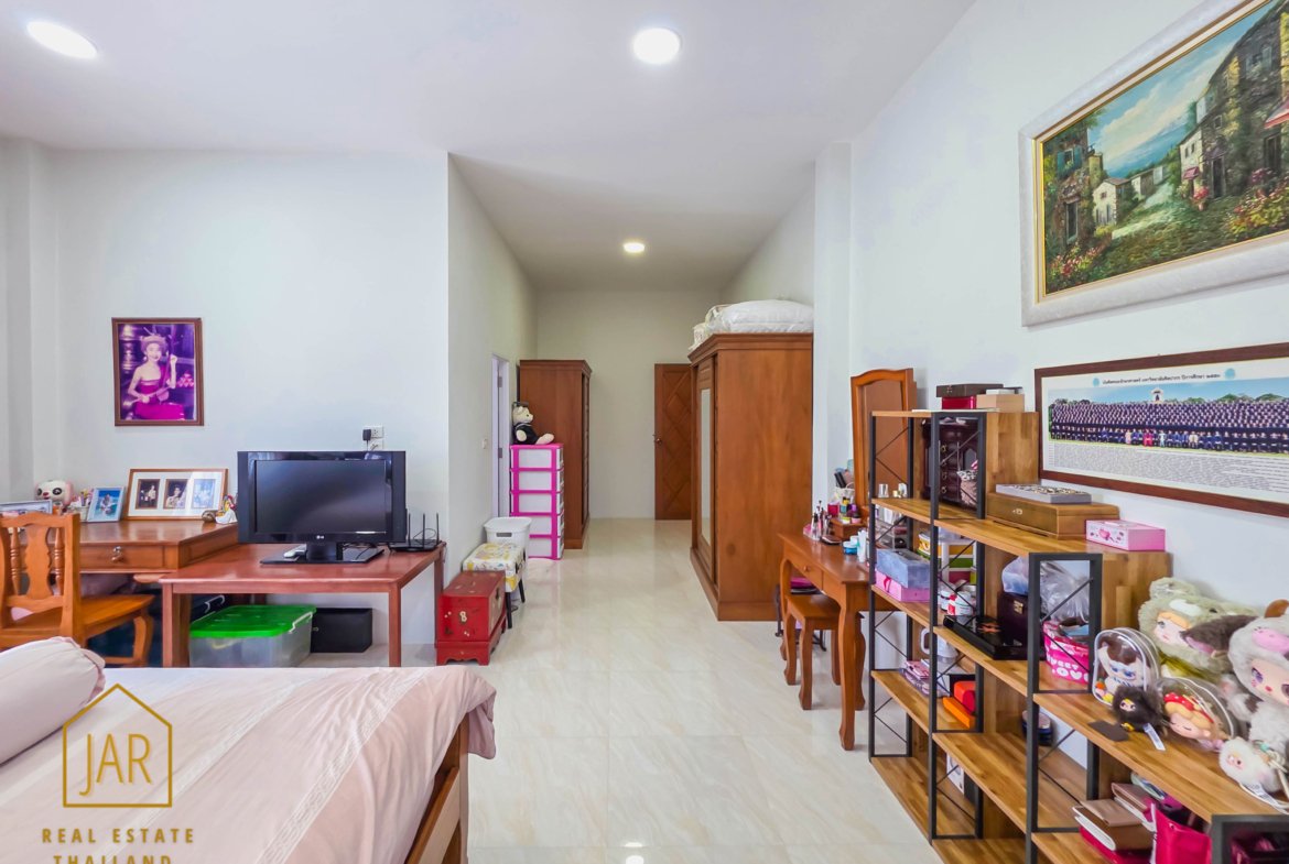 a Perfect Home blend of comfort and nature in Hua-Hin