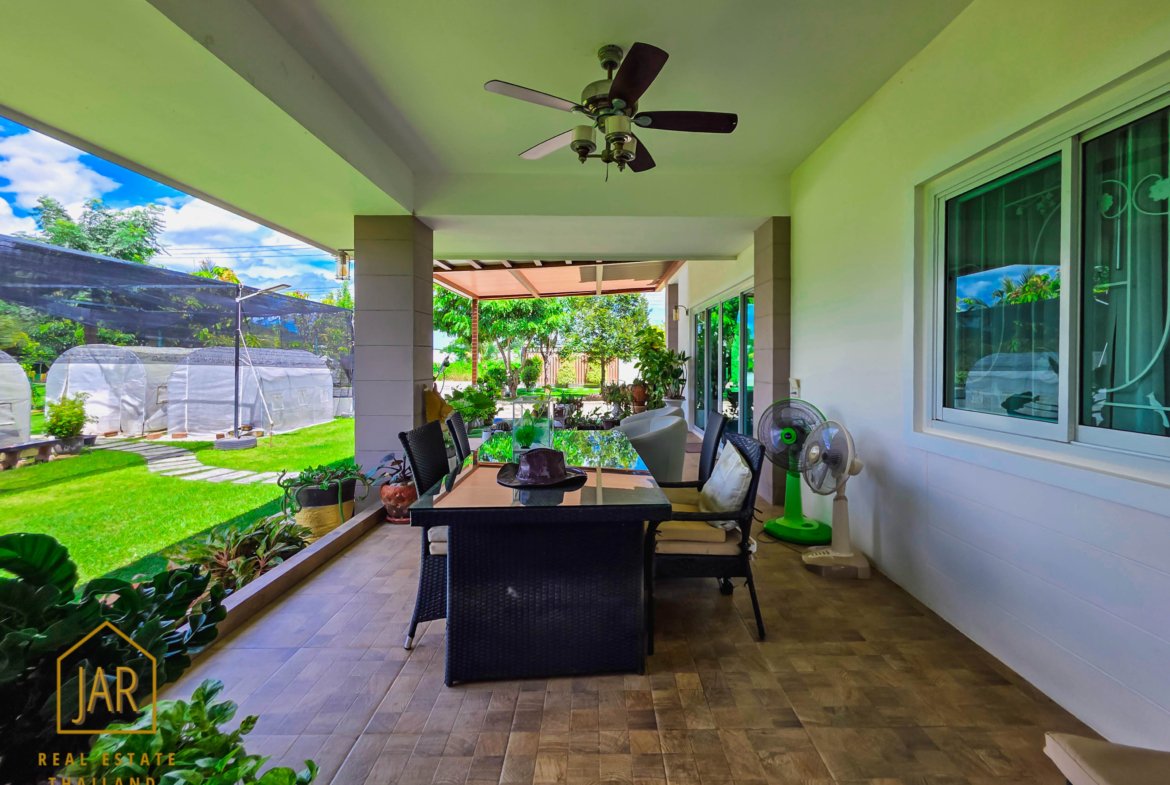 a Perfect Home blend of comfort and nature in Hua-Hin