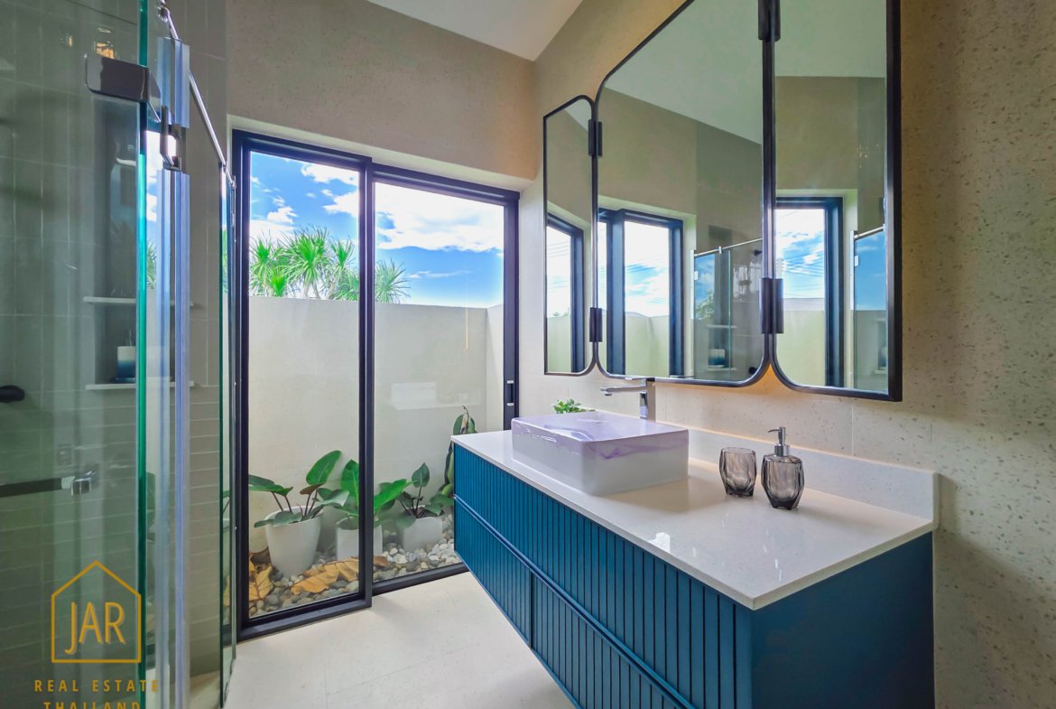 Luxury villa for sale at Hua-Hin soi 112 Type A: Your Luxury Awaits