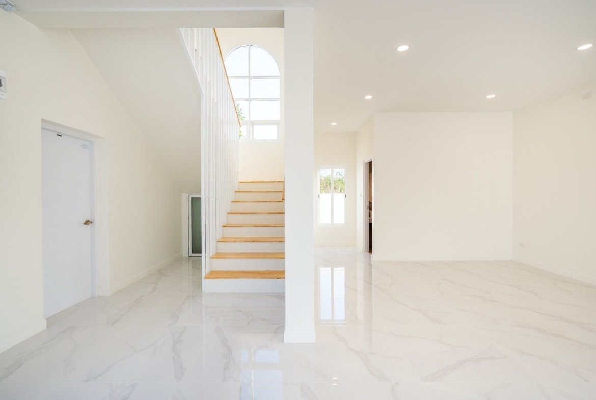 2 Storey detached Pool Villa Close to Black Mountain for sale @Hua-Hin Price 5.99 MB.