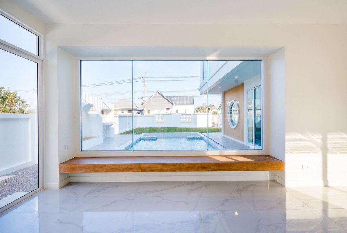 2 Storey detached Pool Villa Close to Black Mountain for sale @Hua-Hin Price 5.99 MB.