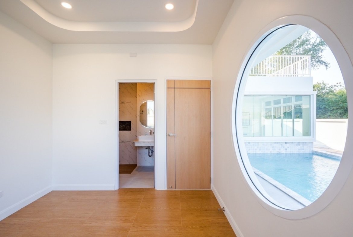 2 Storey detached Pool Villa Close to Black Mountain for sale @Hua-Hin Price 5.99 MB.