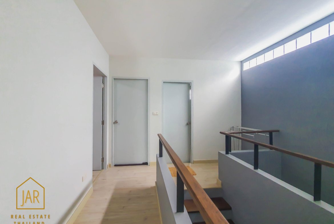 Modern style House on good location, Khao Tao zone