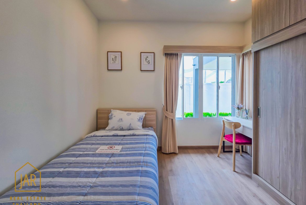 Modern Villa for sale at Hua Hin soi 70