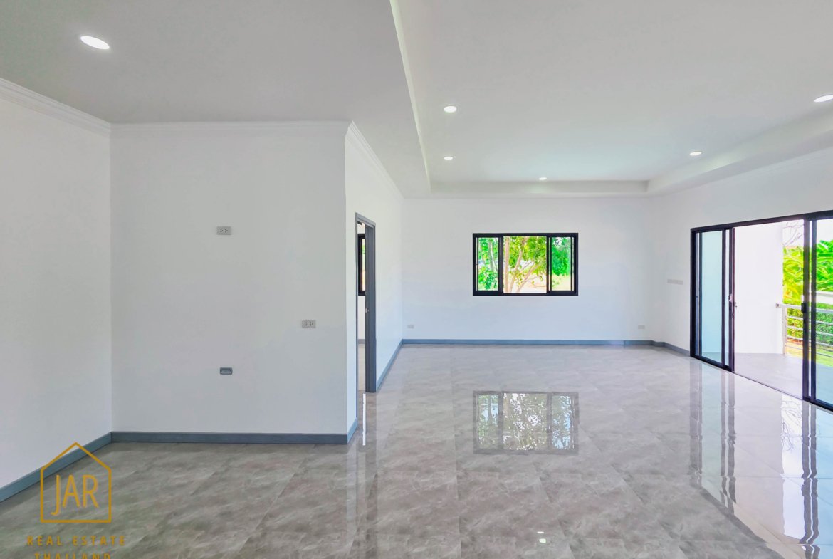 modern pool villa in Pranburi, near the beach Price 5.99 MB.