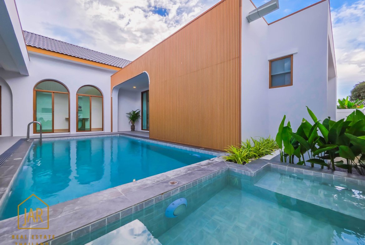 Luxury Pool Villa (Type B) for Sale in Pranburi