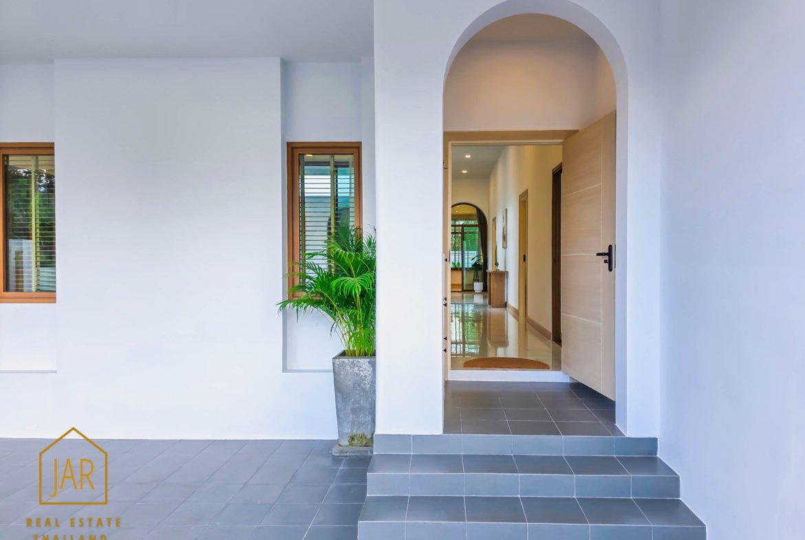 Luxury Pool Villa (Type B) for Sale in Pranburi