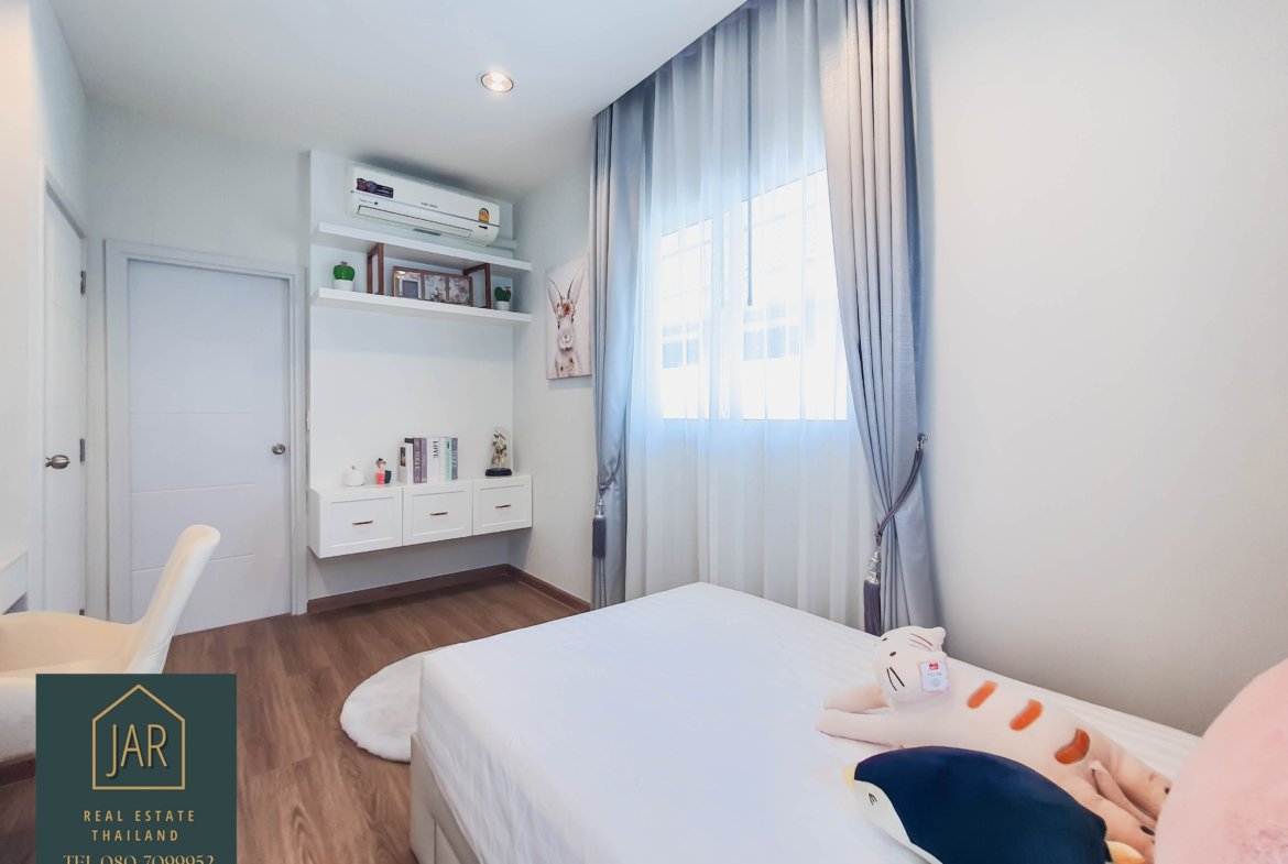 2 Storey detached house for sale at Hua-Hin Soi 70 Start Price 5,216,000. – THB. (Emply house)