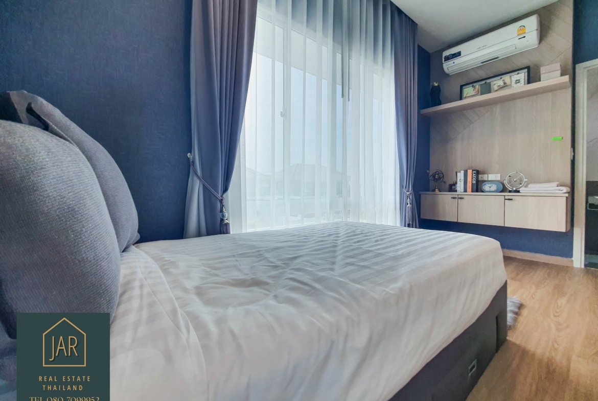 2 Storey detached house for sale at Hua-Hin Soi 70 Start Price 5,216,000. – THB. (Emply house)