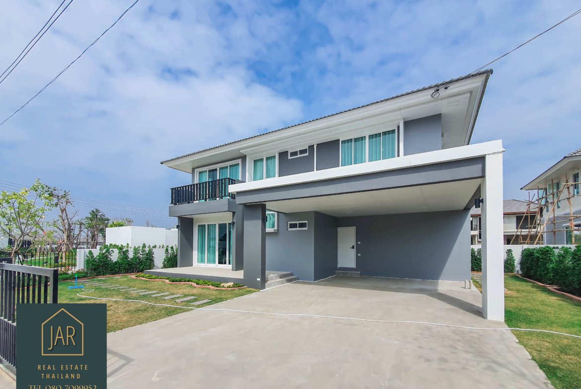 2 Storey detached house for sale at Hua-Hin Soi 70 Start Price 5,216,000. – THB. (Emply house)