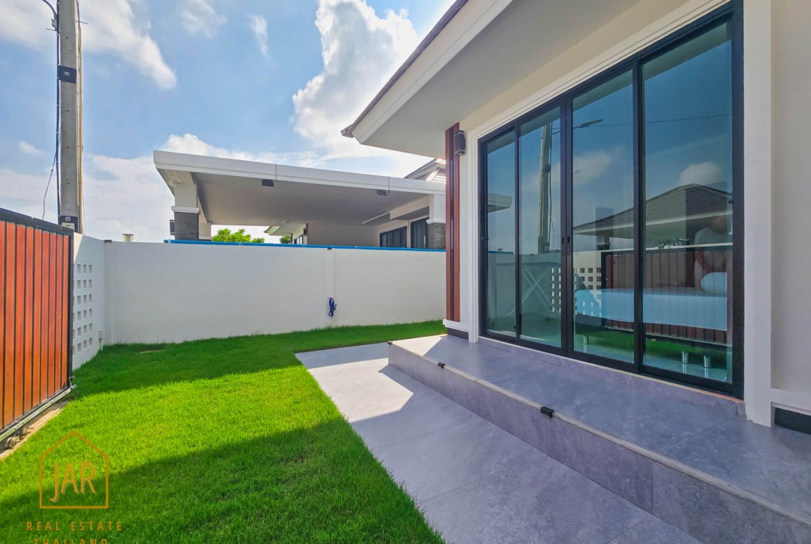 Hua-Hin Stunning Ready-to-Move-In Home
