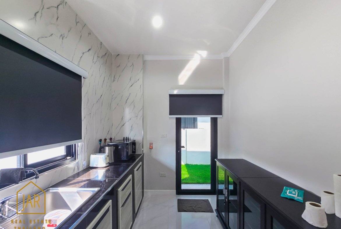 Hua-Hin Stunning Ready-to-Move-In Home