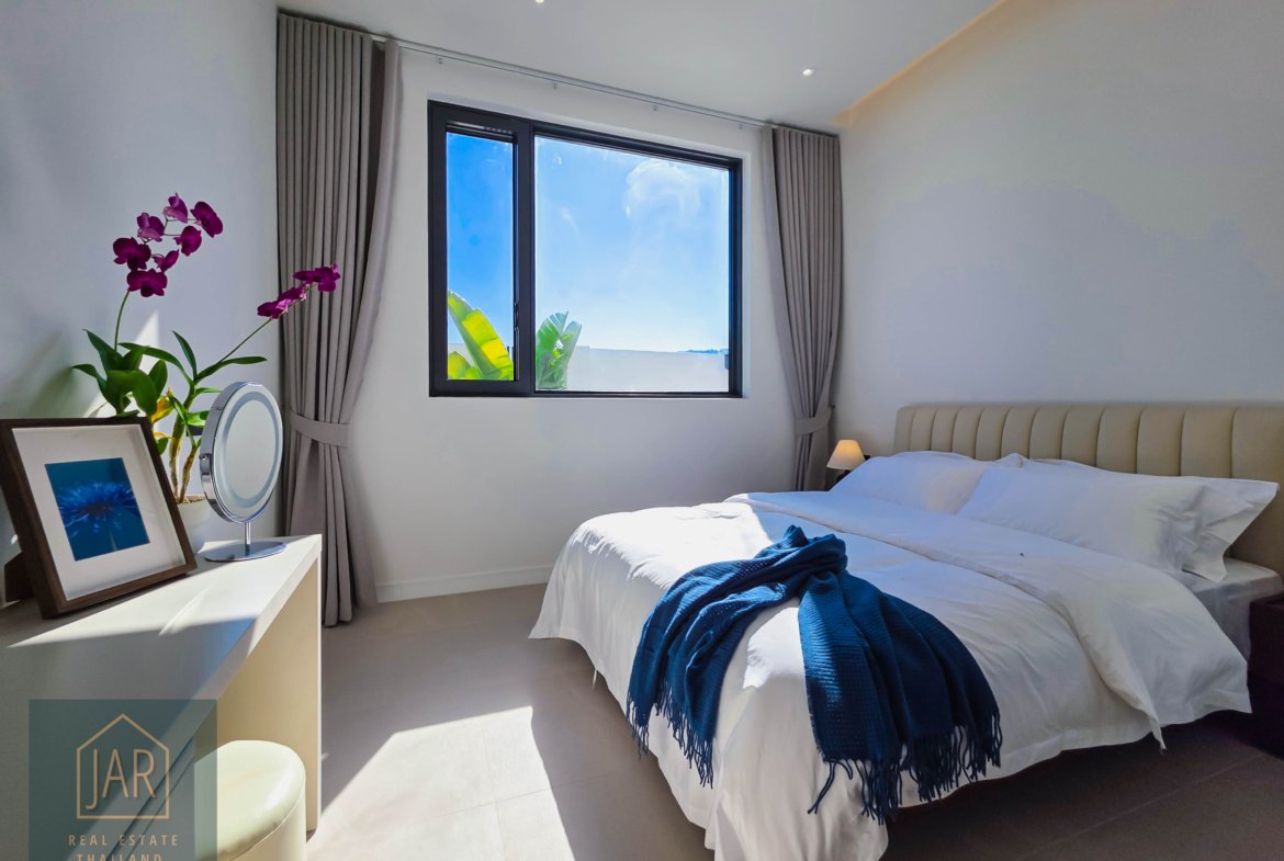 Hua-Hin Luxury Pool Villa for Sale Near Khao Tao Beach | 4 BR Modern Design