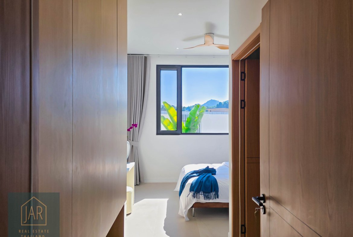 Hua-Hin Luxury Pool Villa for Sale Near Khao Tao Beach | 4 BR Modern Design