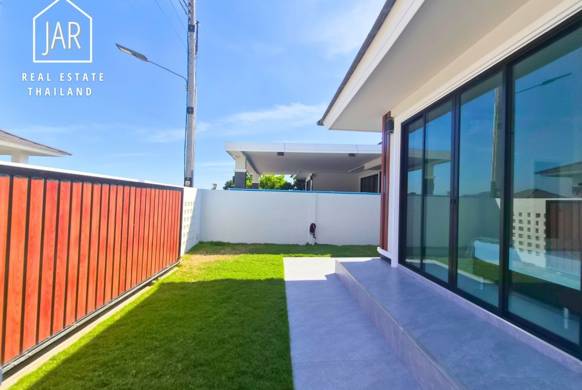 Hua-Hin Stunning Ready-to-Move-In Home
