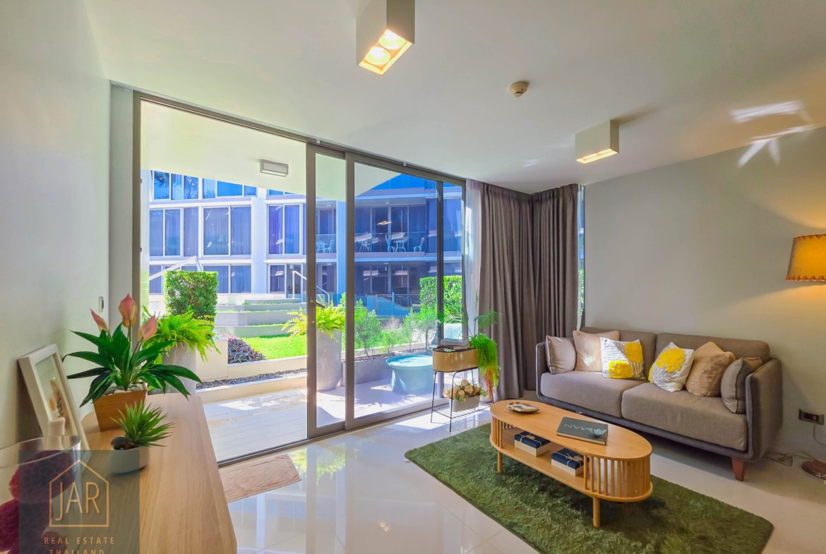 This cozy condo is just 100m from Khao Takiab Beach. Your dream coastal life starts here.”Price 3.29 MB.
