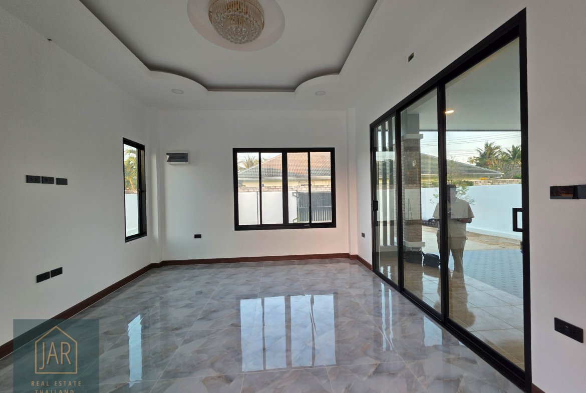 Exquisite Pool Villa in Hua Hin Soi 70 – Your Private Sanctuary Awaits! 🌴