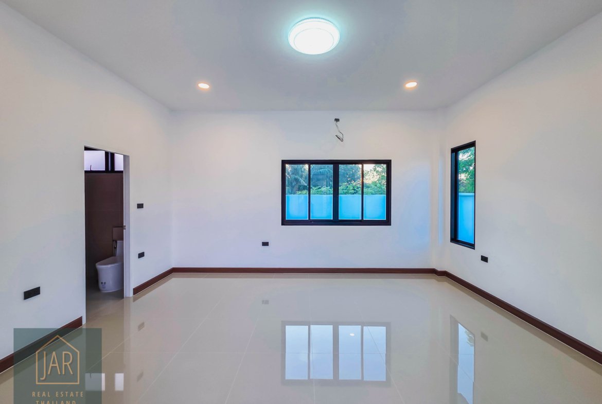 Exquisite Pool Villa in Hua Hin Soi 70 – Your Private Sanctuary Awaits! 🌴