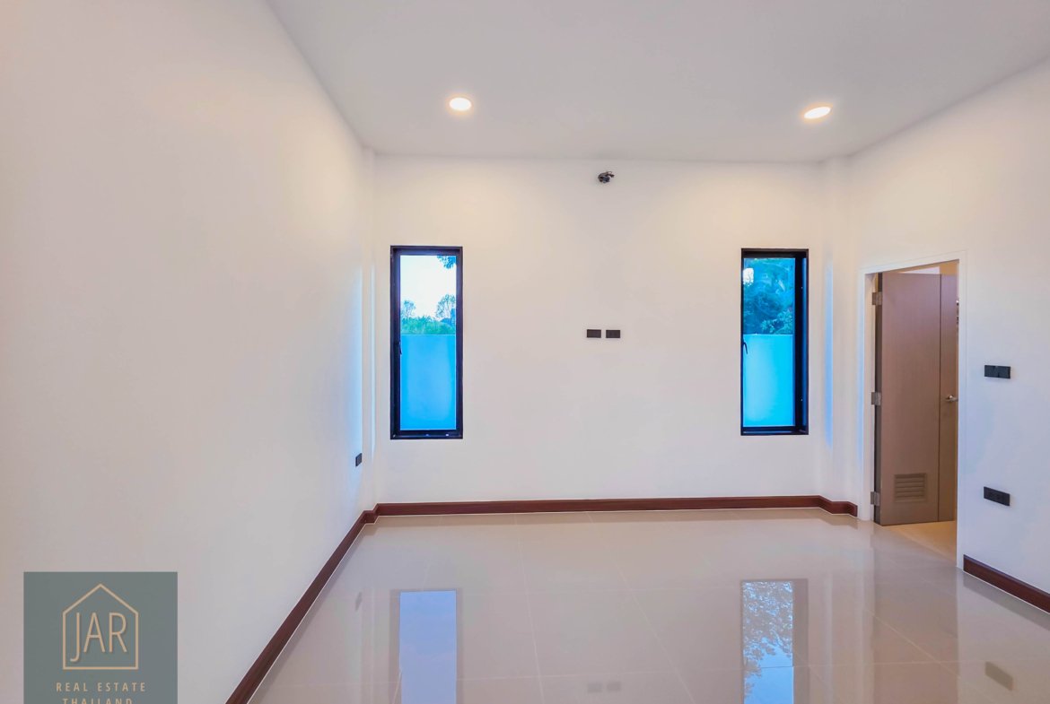Exquisite Pool Villa in Hua Hin Soi 70 – Your Private Sanctuary Awaits! 🌴