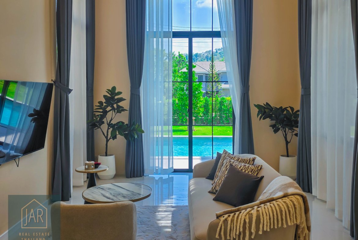 Phuket – Luxury quality single House. The Art of British Greenery Living at Chalong