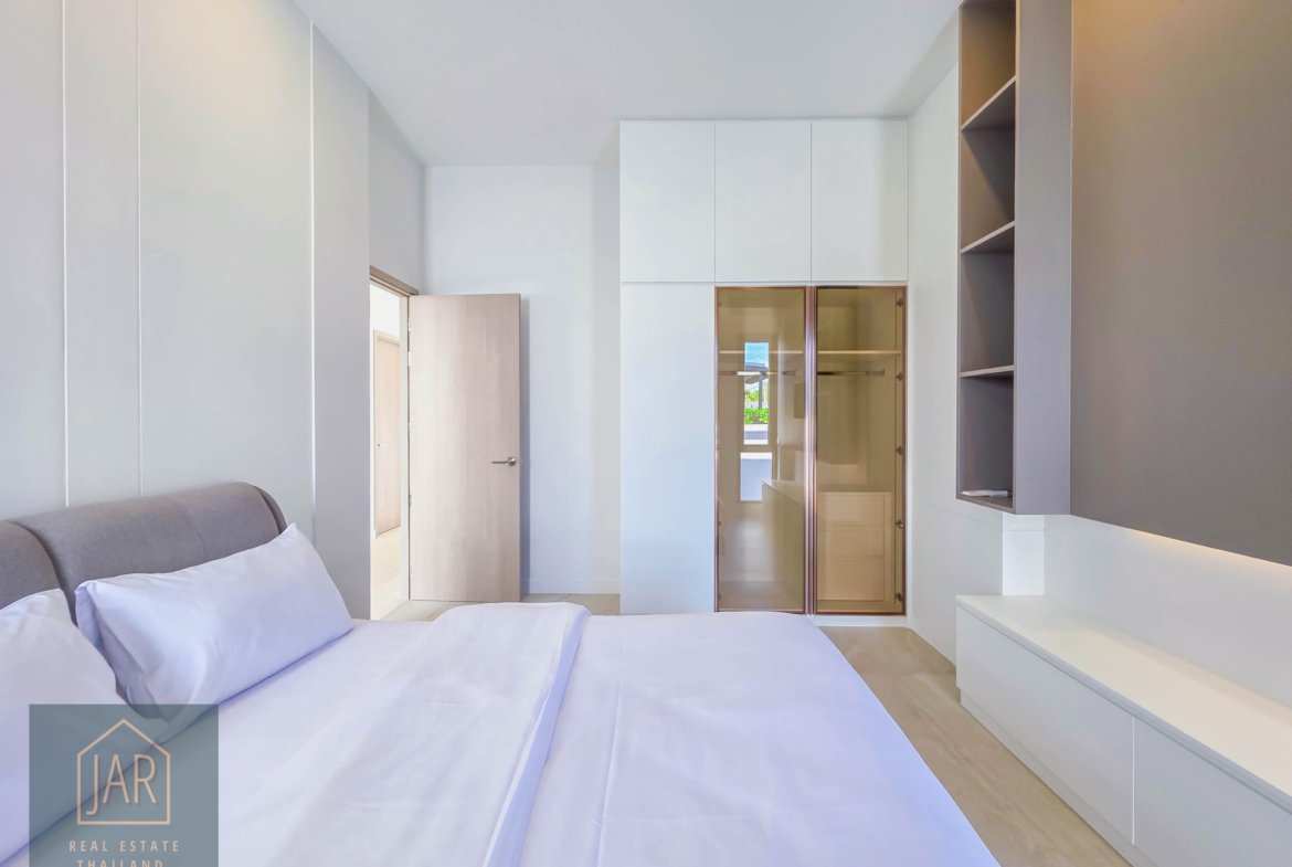 Modern Luxury Villa with Private Pool – Heart of Hua Hin