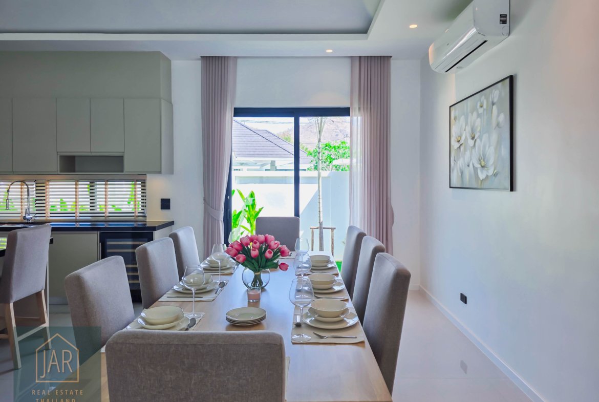 HUA-HIN UNMATCHED LUXURY: A STUNNING SANCTUARY Close to Black Mountain Golf Course