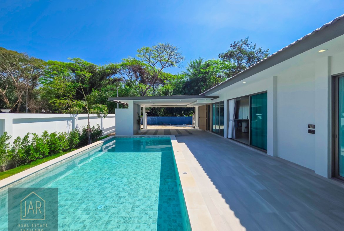 “Where Modern Design Meets Ultimate Serenity