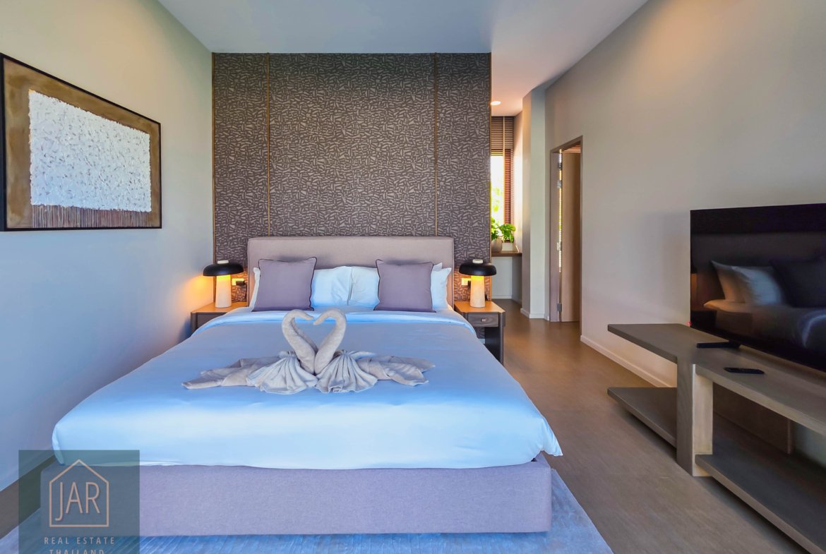 HUA-HIN THE ULTIMATE MODERN TROPICAL RETREATAN EXCLUSIVE OF 8 PRIVATE POOL VILLAS I 3BR I 4BA