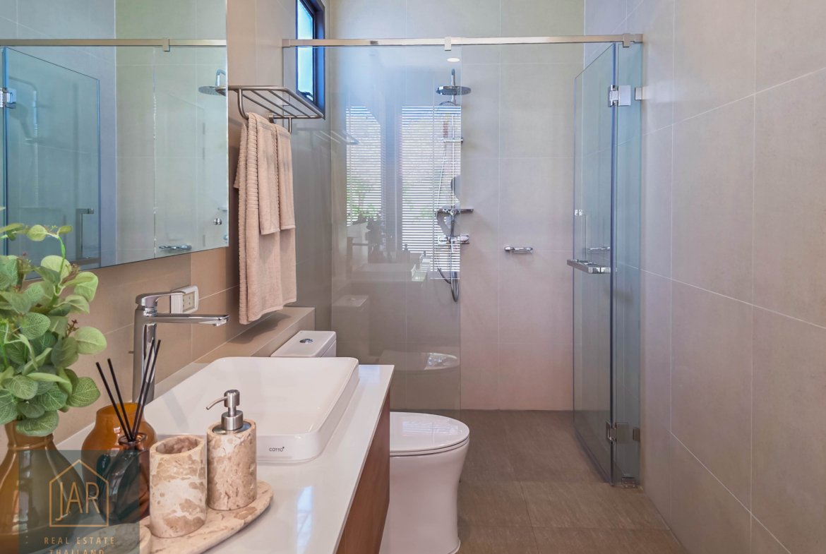 HUA-HIN THE ULTIMATE MODERN TROPICAL RETREATAN EXCLUSIVE OF 8 PRIVATE POOL VILLAS I 3BR I 4BA