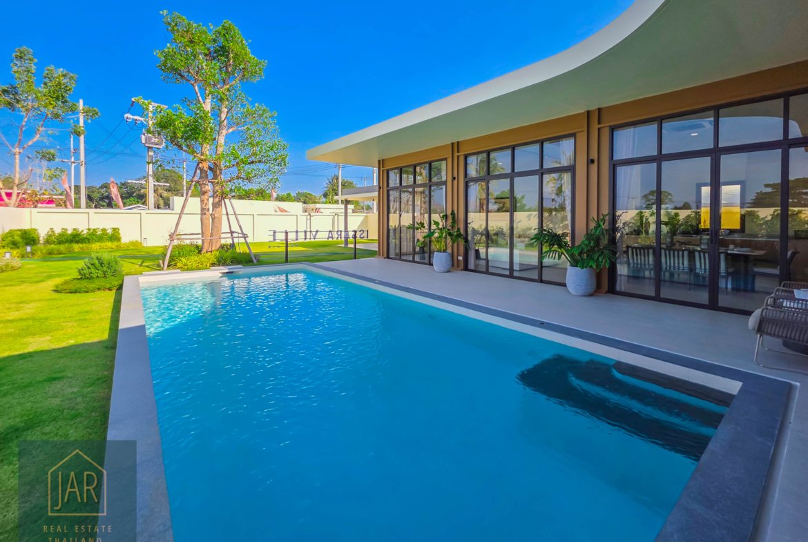 HUA-HIN THE ULTIMATE MODERN TROPICAL RETREATAN EXCLUSIVE OF 8 PRIVATE POOL VILLAS I 3BR I 4BA