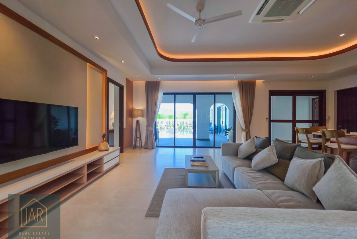 Hua Hin Modern Balinese Luxury | 300m. to Black Mountain Golf Course