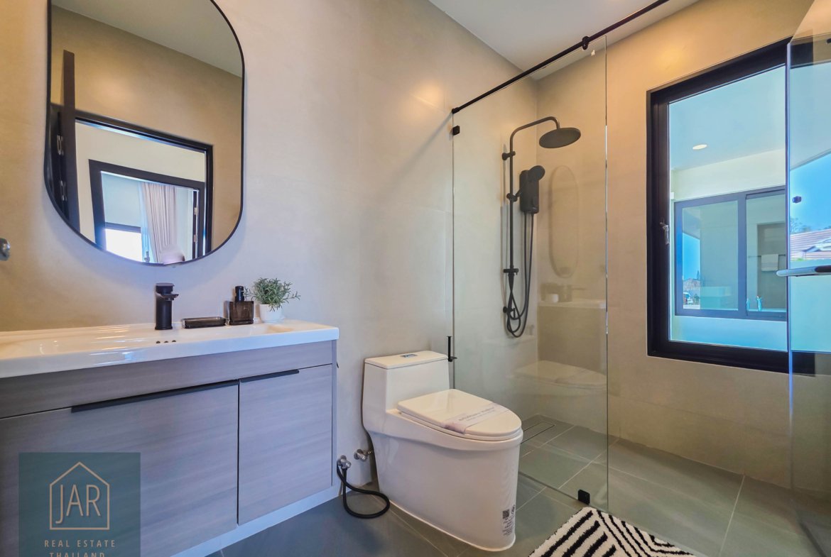 Exquisite Pool Villa in Prime Location at Hua Hin Soi 112 : 3BR I 3BA