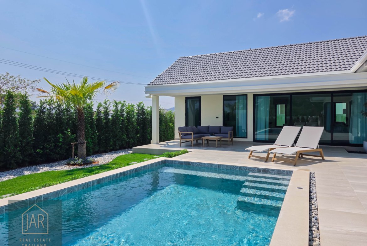 Exquisite Pool Villa in Prime Location at Hua Hin Soi 112 : 3BR I 3BA